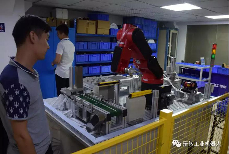 7月22日智通教育工業機器人免費公開課04