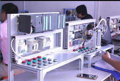東莞PLC編程培訓怎么樣？-智通培訓學校
