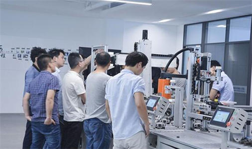 辦初級電工證需要多少錢？電工考試難不難？