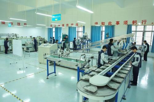機器視覺技術感知周圍環境需要什么機器技術？-機器人培訓