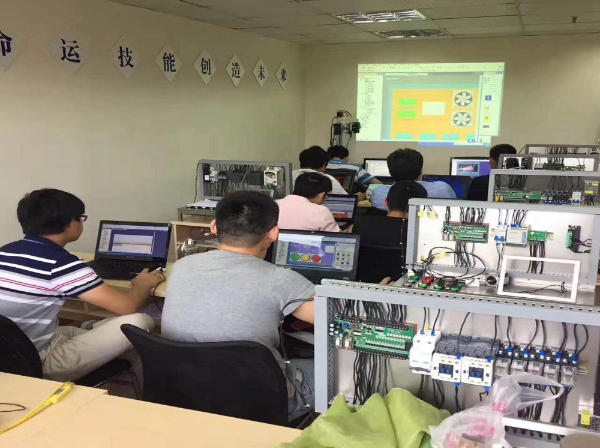 學習工業機器人-安川機器人伺服驅動器故障維修